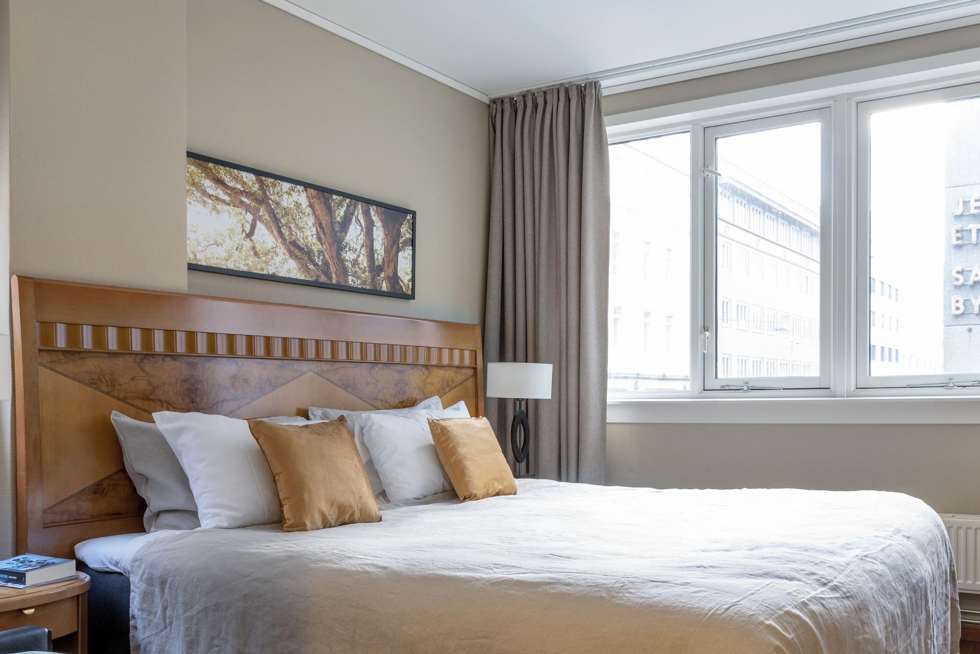 Hotell First Millennium 3*